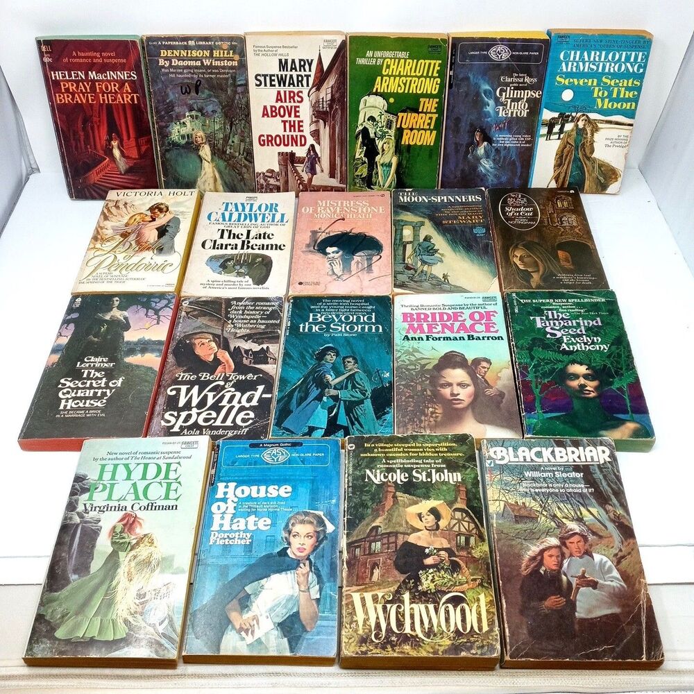 Lot of 20 Vintage Gothic Horror Suspense Romance Paperbacks Holt Stewart